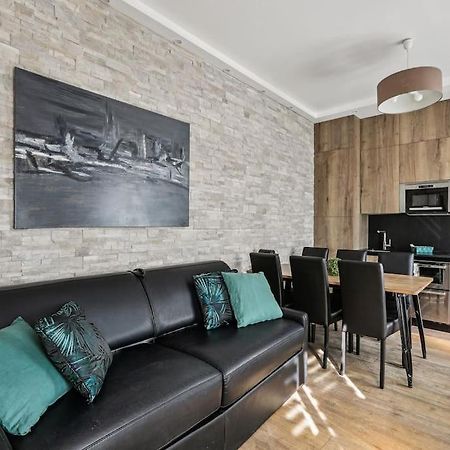 03 Tour Eiffel Appartement Pour 7 Personnes Paris Eksteriør billede