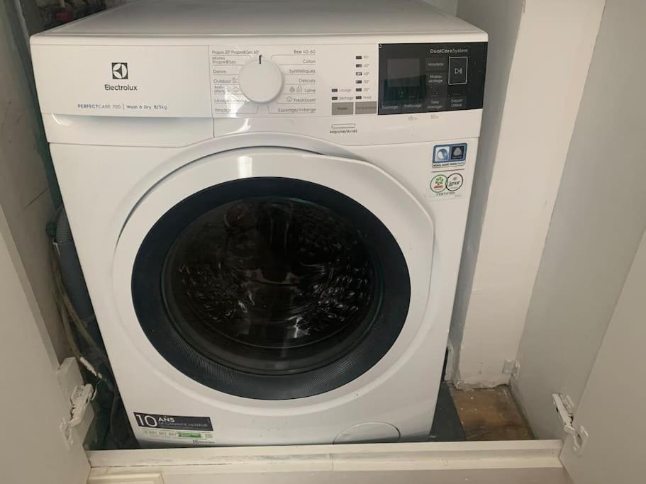 03 Tour Eiffel Appartement Pour 7 Personnes Paris Eksteriør billede