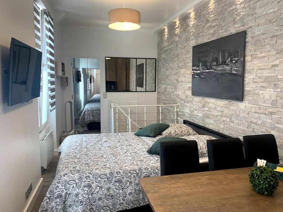 03 Tour Eiffel Appartement Pour 7 Personnes Paris Eksteriør billede